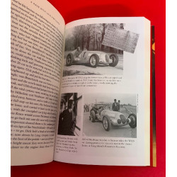 A Race With Love and Death - The Story of Britain's First Great Grand Prix Driver, Richard Seaman