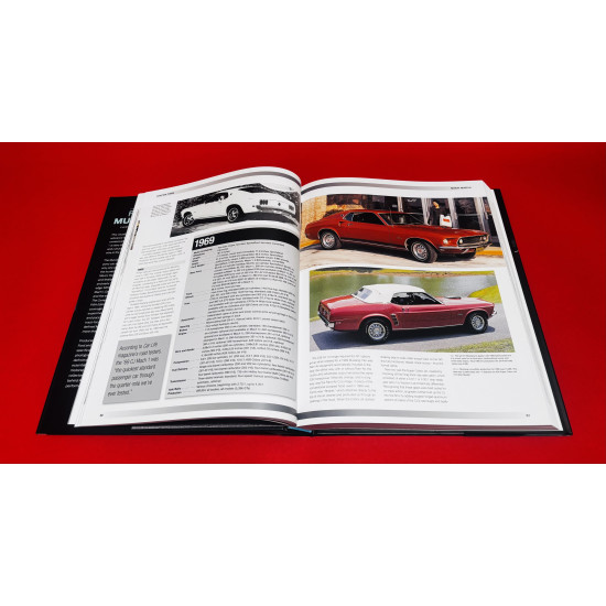 The Complete Book of Ford Mustang Fifth Edition: Every Model Since 1964 1/2
