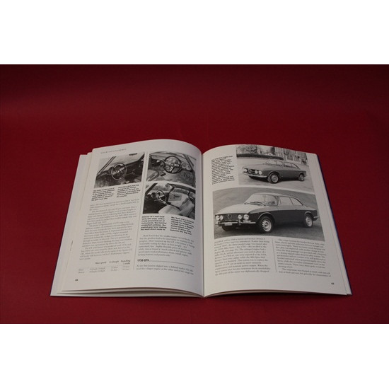 Essential Alfa Romeo - Giulla & Giulietta Coupes & Spiders