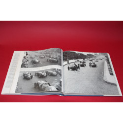 Stirling Moss Racing with the Maestro Stirling Moss Racing with the Maestro