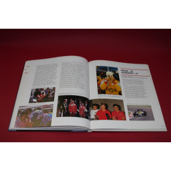 Champion du Monde par Alain Prost Champion du Monde par Alain Prost