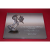 The Automotive Mascot Worldwide un Objet d'Art encore