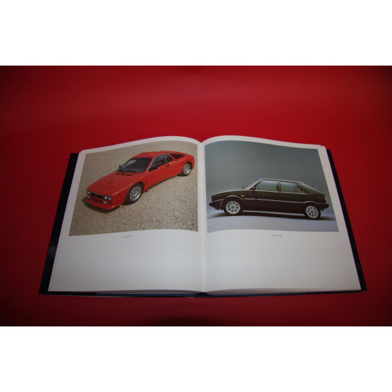 Lancia Catalogue Raisonne 1907-1990 Lancia Catalogue Raisonne 1907-1990