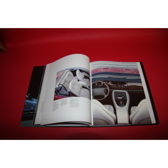 Jaguar XK8-XKR Jaguar XK8-XKR